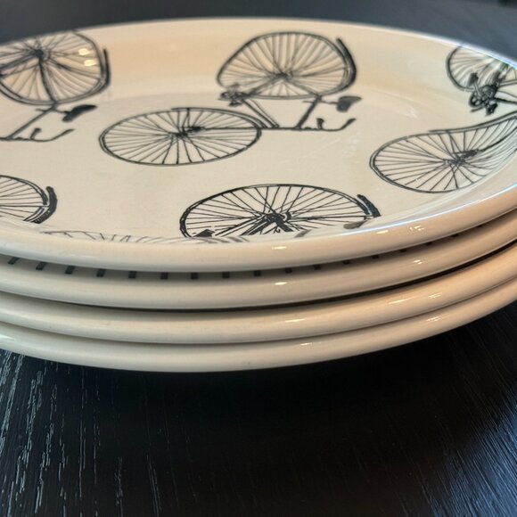 WEST ELM Modern Dinner Plate Set – Black & White Mix Patterned Plates (Set of 4) - Picture 6 of 6